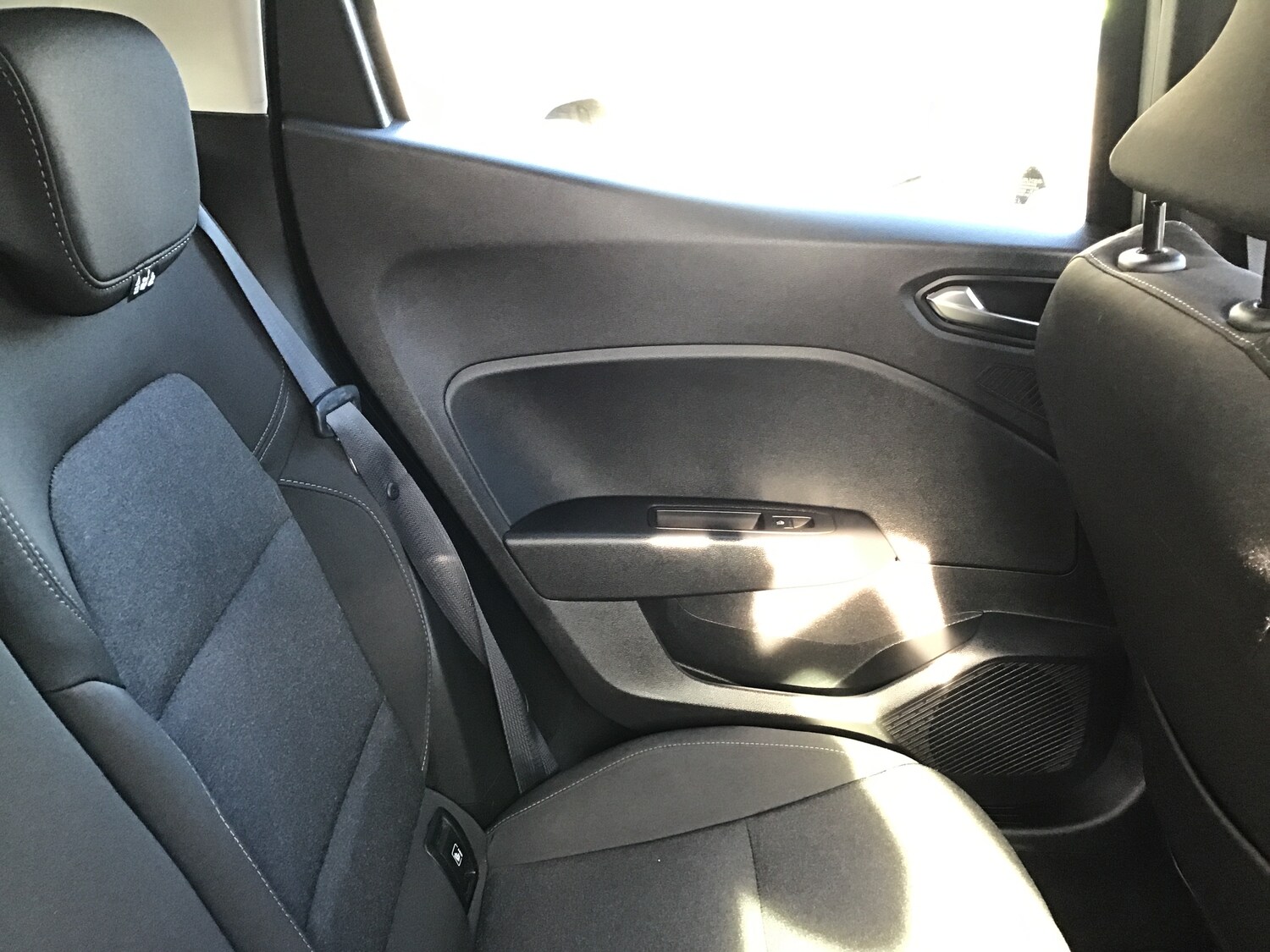 Used Renault Clio 2022 for sale - 78159156: Photo 11