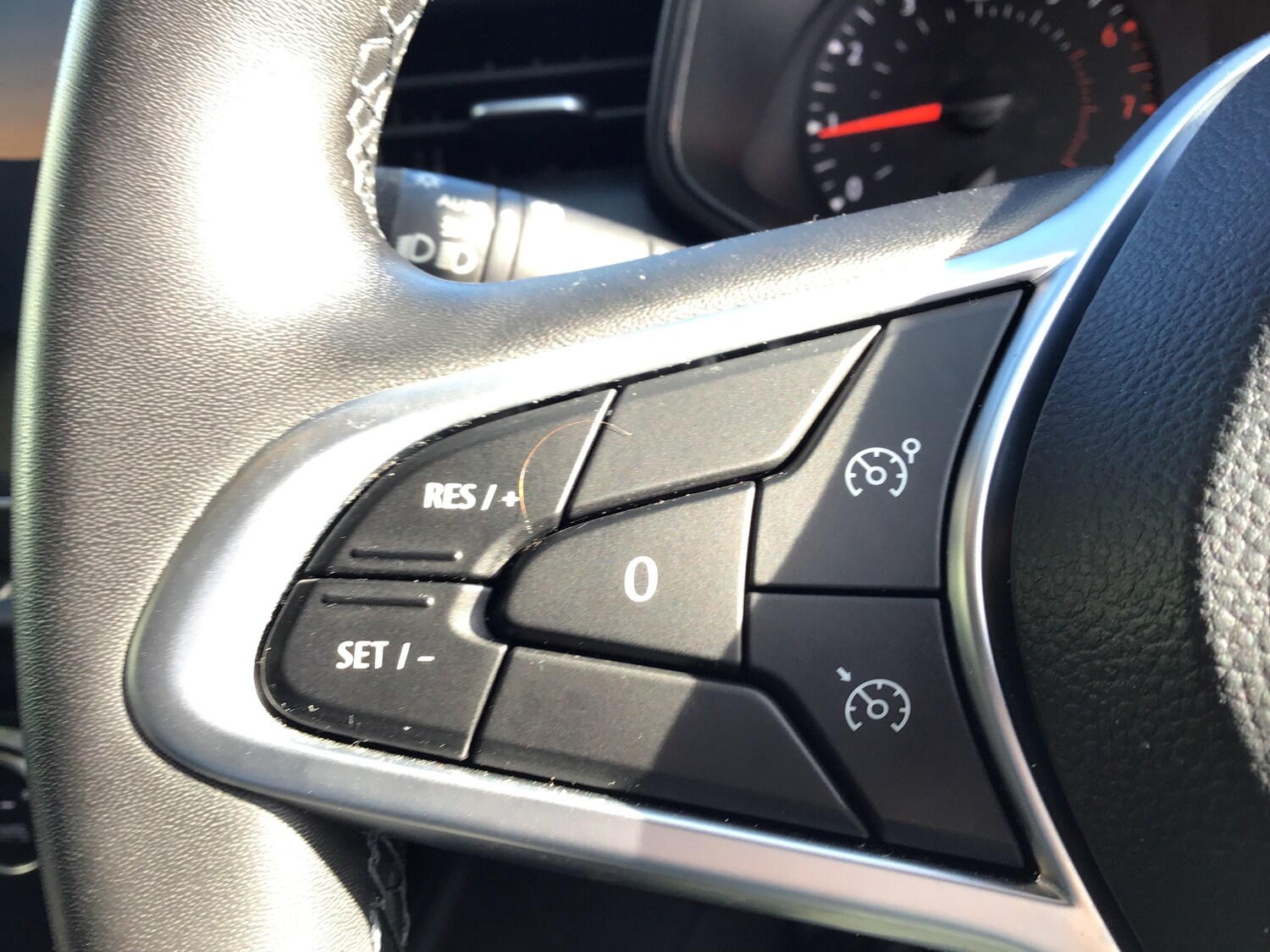 Used Renault Clio 2022 for sale - 78159156: Photo 19