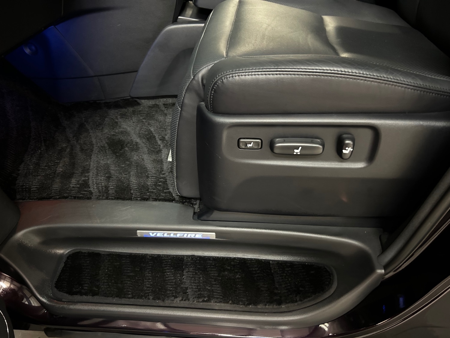 Used Toyota Vellfire 2025 for sale - 78028991: Photo 21