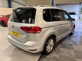 Used Volkswagen Touran 2019 for sale - 78060549: Photo