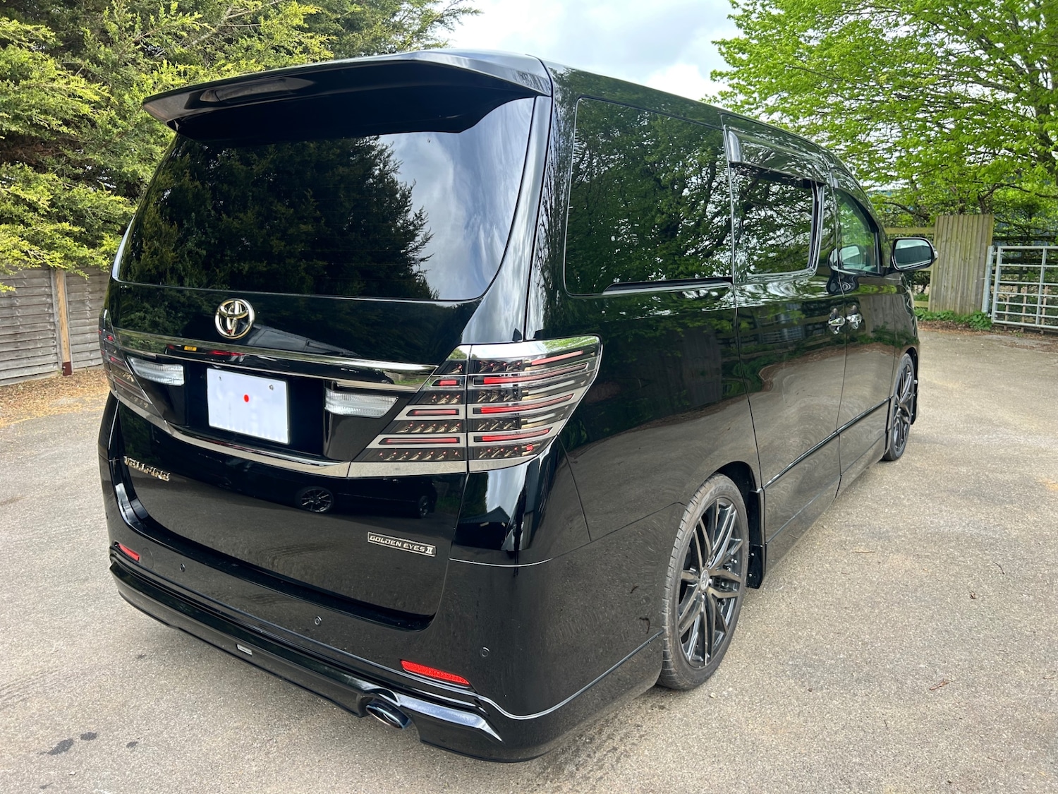 Used Toyota Vellfire 2025 for sale - 78141218: Photo 2