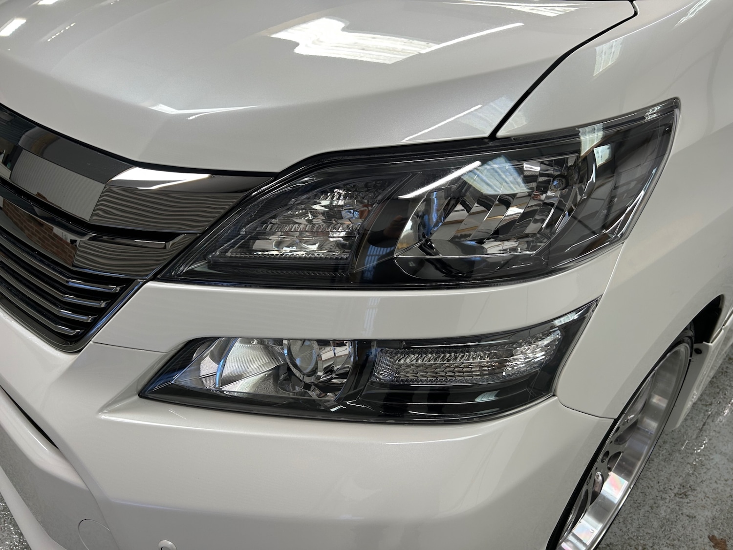 Used Toyota Vellfire 2014 for sale - 78028028: Photo 11