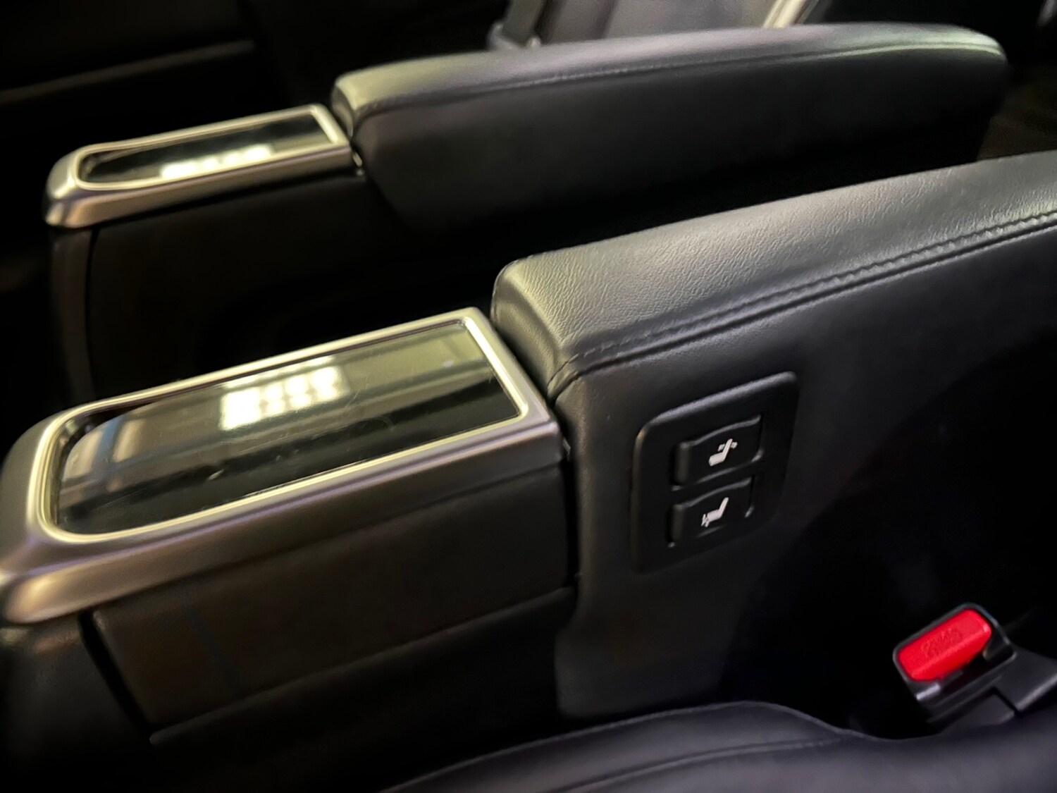 Used Toyota Vellfire 2025 for sale - 78026342: Photo 20