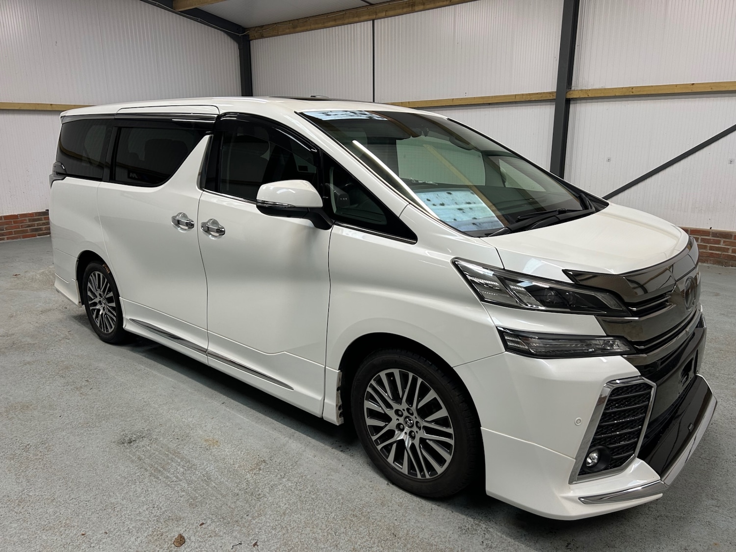 Used Toyota Vellfire 2025 for sale - 78026342: Photo 6