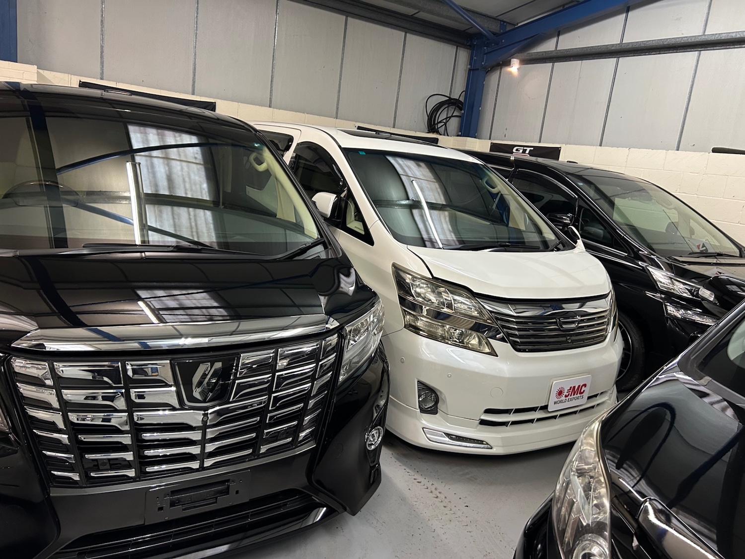 Used Toyota Alphard 2024 for sale - 78031939: Photo 2