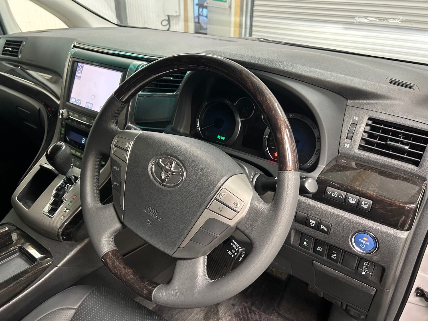 Used Toyota Vellfire 2025 for sale - 78033572: Photo 14