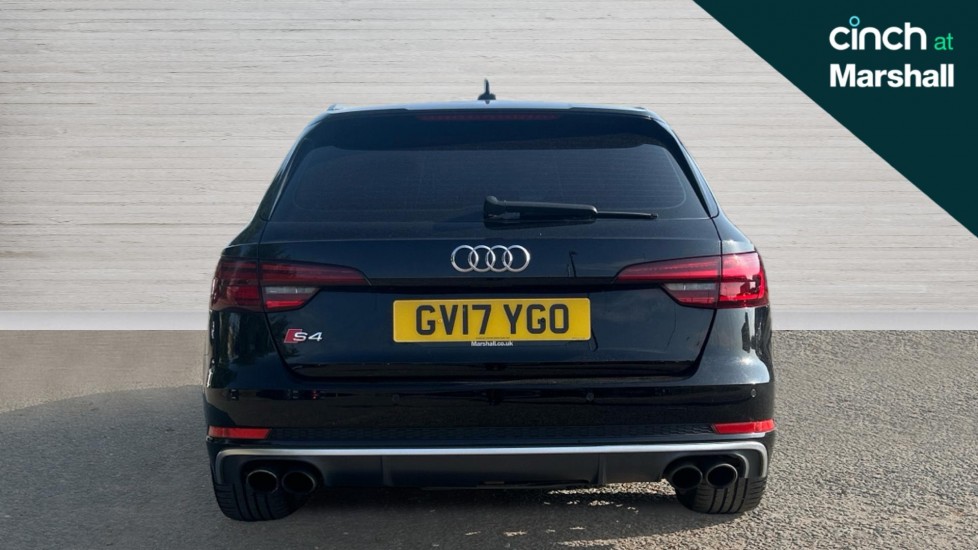 Used Audi A4 2017 for sale - 76869271: Photo 4