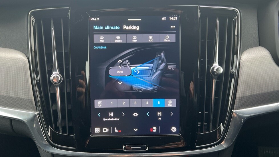 Used Volvo V90 2025 for sale - 76874330: Photo 34