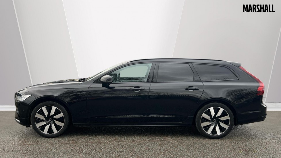 Used Volvo V90 2025 for sale - 76874330: Photo 8