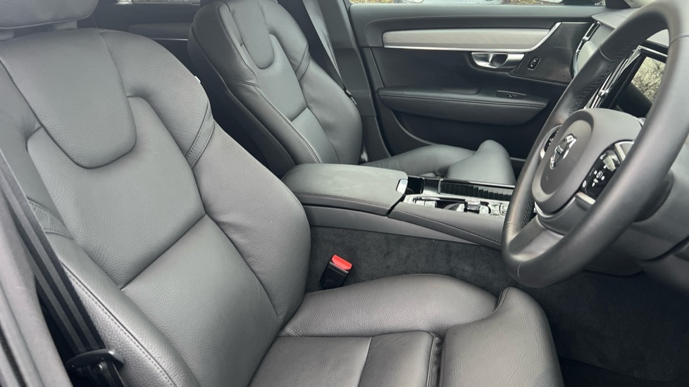 Used Volvo V90 2025 for sale - 76874330: Photo 9