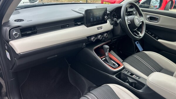 Used Honda HR-V 2023 for sale - 75595647: Photo 10