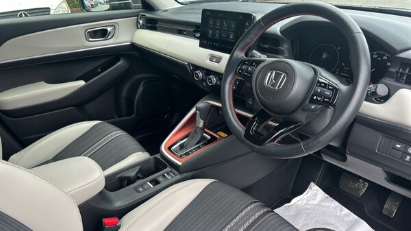 Used Honda HR-V 2023 for sale - 75595647: Photo 9