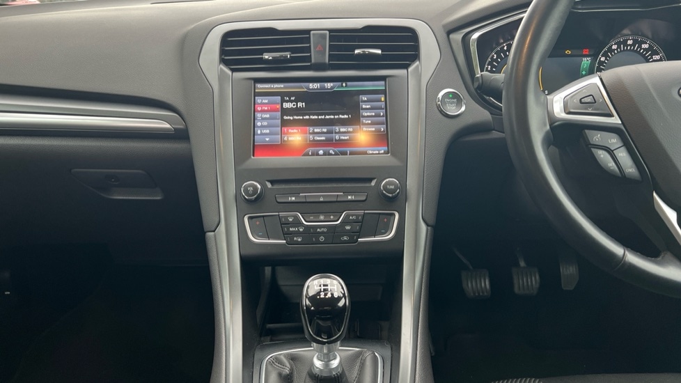Used Ford Mondeo 2016 for sale - 76130682: Photo 12