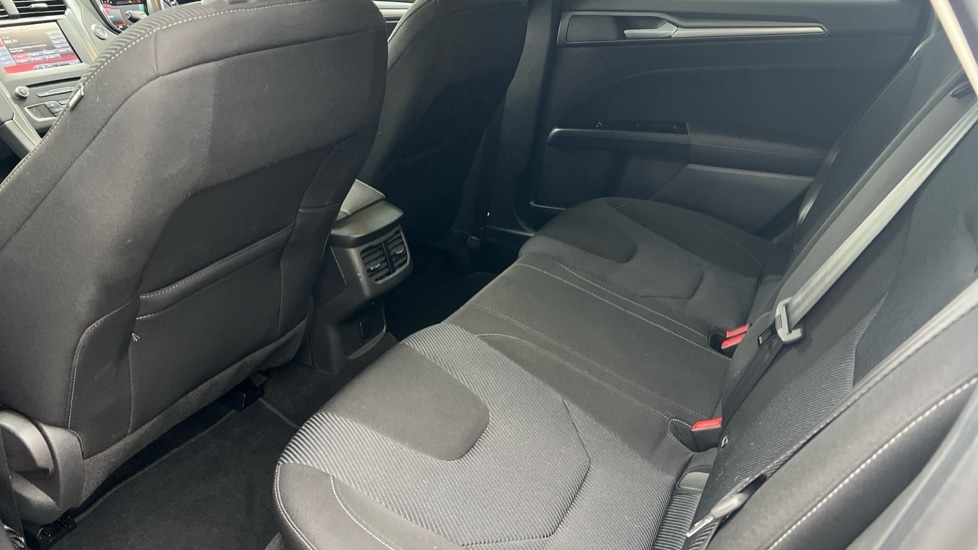 Used Ford Mondeo 2016 for sale - 76130682: Photo 14