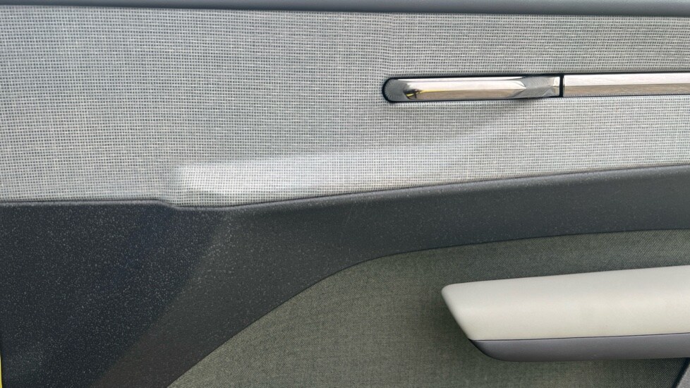 Used Volvo EX30 2025 for sale - 75467827: Photo 15