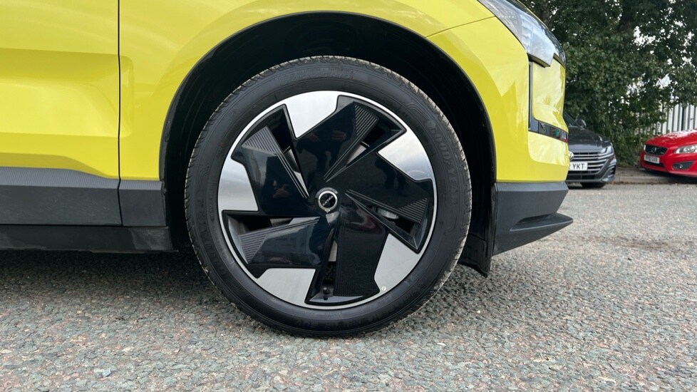 Used Volvo EX30 2025 for sale - 75467827: Photo 16