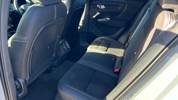 Used Volvo XC40 2024 for sale - 76117100: Photo 10