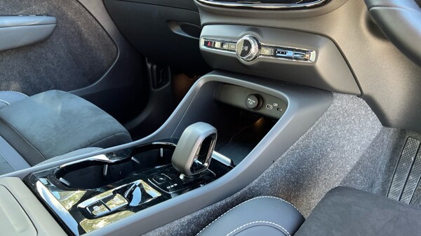Used Volvo XC40 2024 for sale - 76117100: Photo 14
