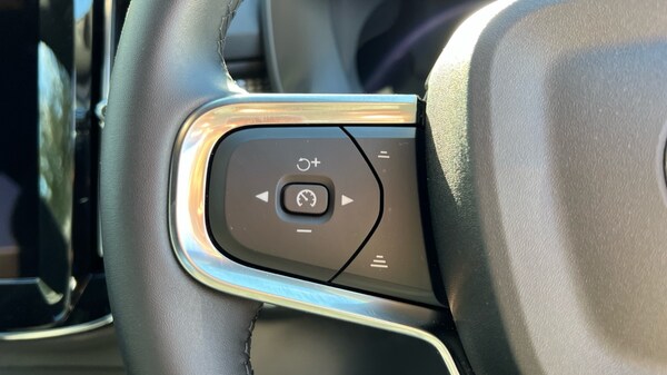 Used Volvo XC40 2024 for sale - 76117100: Photo 18