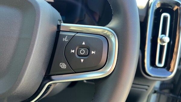 Used Volvo XC40 2024 for sale - 76117100: Photo 19
