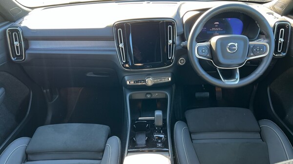 Used Volvo XC40 2024 for sale - 76117100: Photo 21