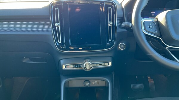 Used Volvo XC40 2024 for sale - 76117100: Photo 22