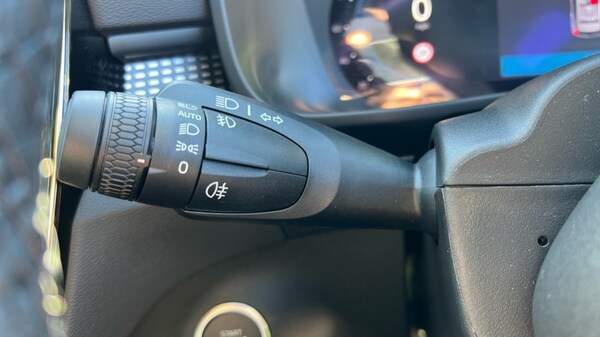 Used Volvo XC40 2024 for sale - 76117100: Photo 27