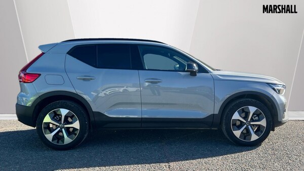 Used Volvo XC40 2024 for sale - 76117100: Photo 3