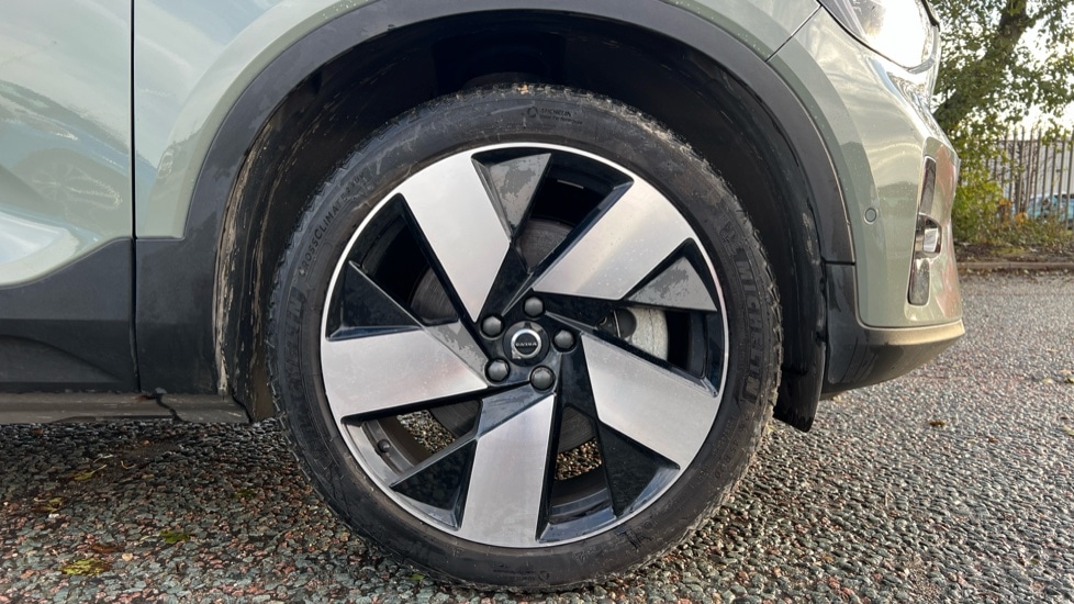 Used Volvo XC40 2024 for sale - 76999347: Photo 16