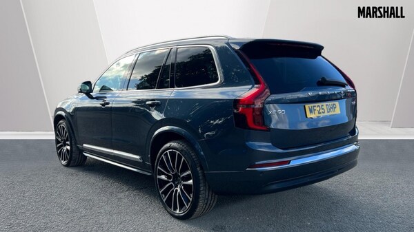 Used Volvo XC90 2025 for sale - 76289996: Photo 2