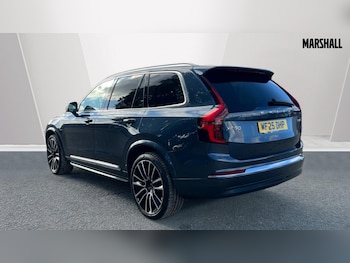 Used Volvo XC90 2025 for sale - 76289996: Photo 2