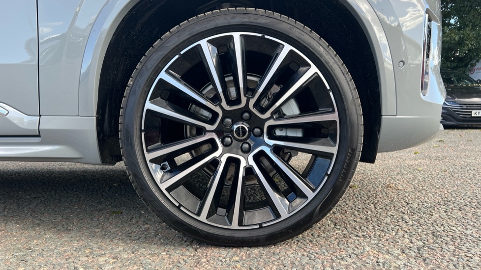 Used Volvo XC90 2025 for sale - 76062126: Photo 16