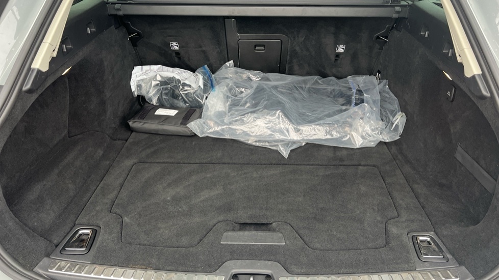 Used Volvo V90 2024 for sale - 77055654: Photo 17