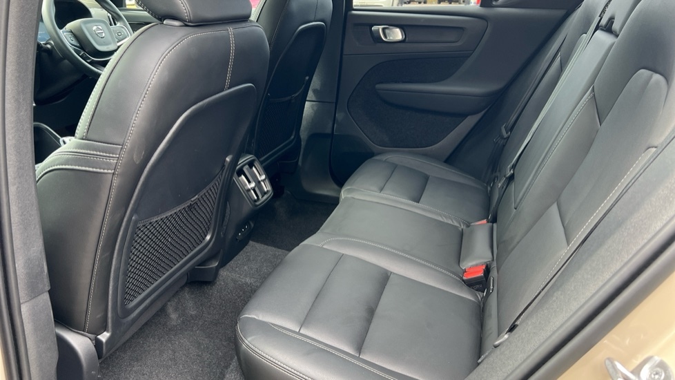 Used Volvo XC40 2025 for sale - 76868714: Photo 10