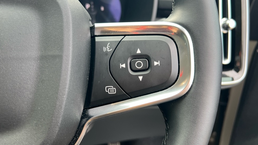 Used Volvo XC40 2025 for sale - 76868714: Photo 19