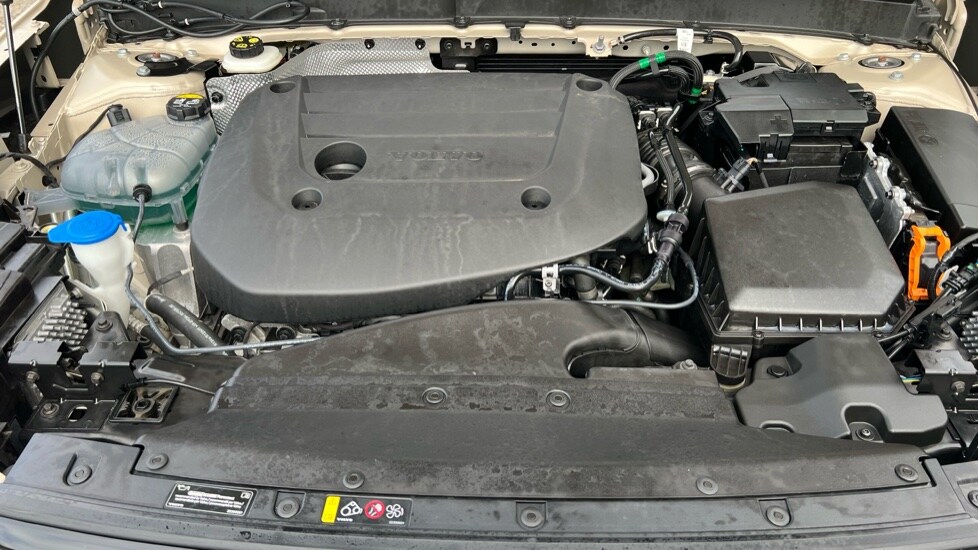 Used Volvo XC40 2025 for sale - 76868714: Photo 23