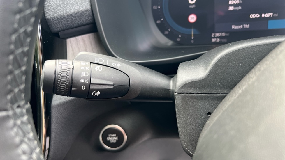 Used Volvo XC40 2025 for sale - 76868714: Photo 27