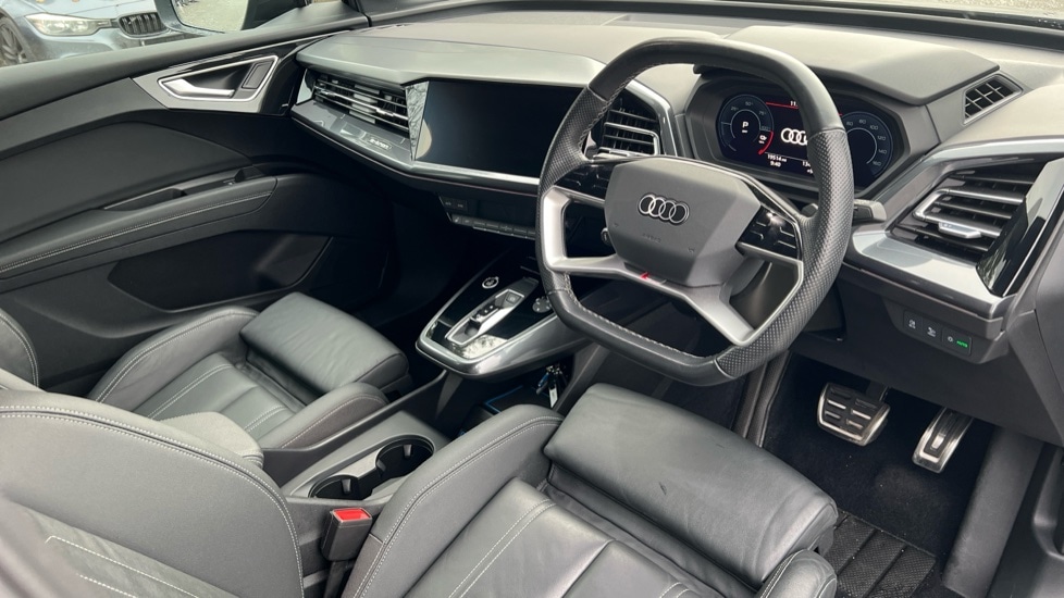 Used Audi Q4 e-tron 2023 for sale - 76873584: Photo 9