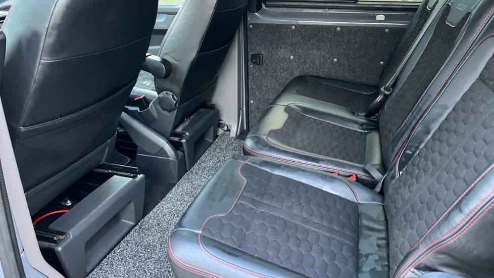 Used Volkswagen Transporter 2022 for sale - 76796316: Photo 14