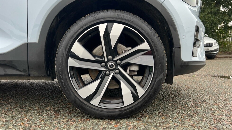 Used Volvo XC40 2024 for sale - 76261573: Photo 16