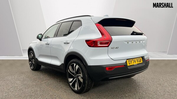 Used Volvo XC40 2024 for sale - 76261573: Photo 2
