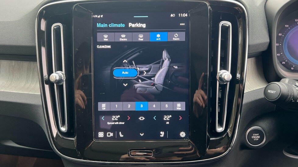 Used Volvo XC40 2024 for sale - 76261573: Photo 36