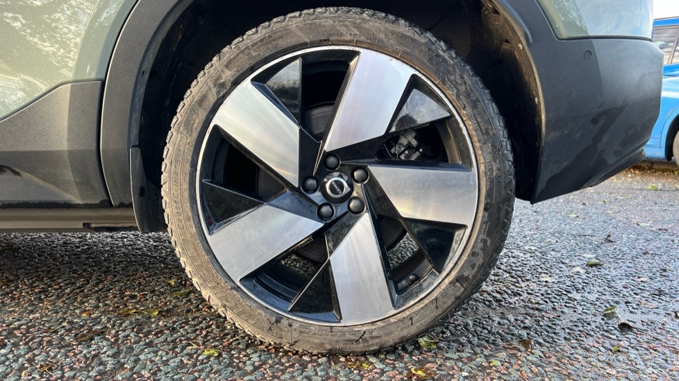 Used Volvo XC40 2024 for sale - 77021873: Photo 26