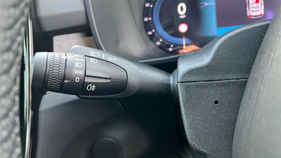 Used Volvo XC40 2024 for sale - 77021873: Photo 27