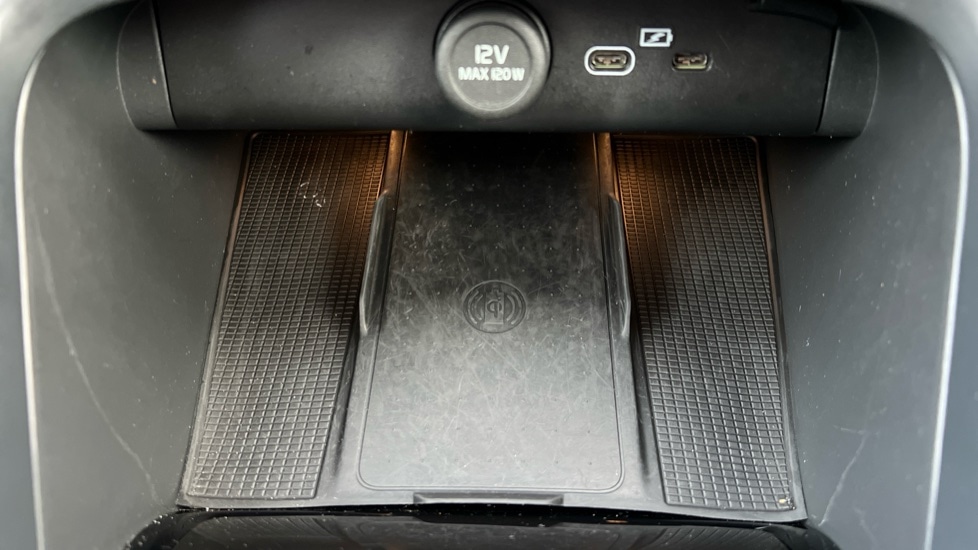 Used Volvo XC40 2024 for sale - 77021873: Photo 37