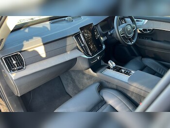 Used Volvo XC90 2025 for sale - 76523565: Photo