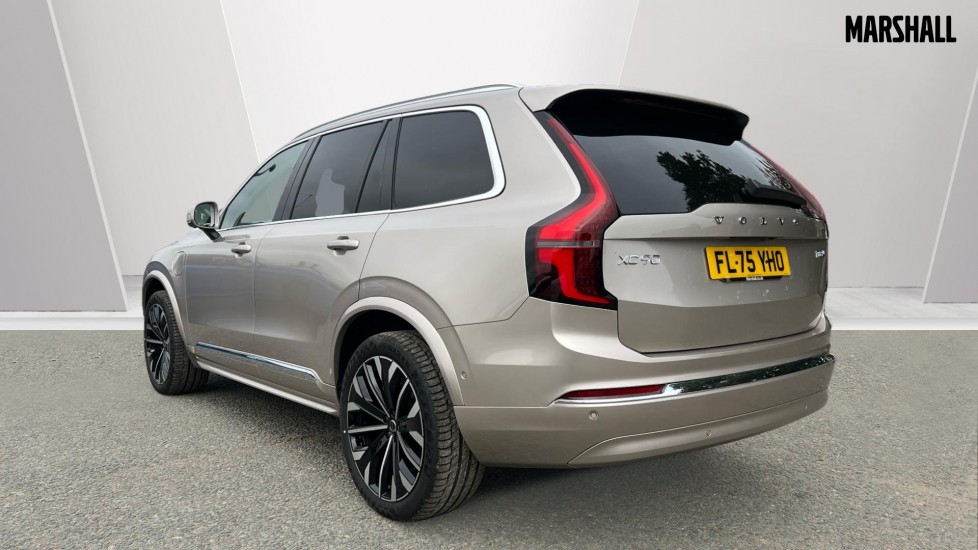 Used Volvo XC90 2025 for sale - 76066964: Photo 2