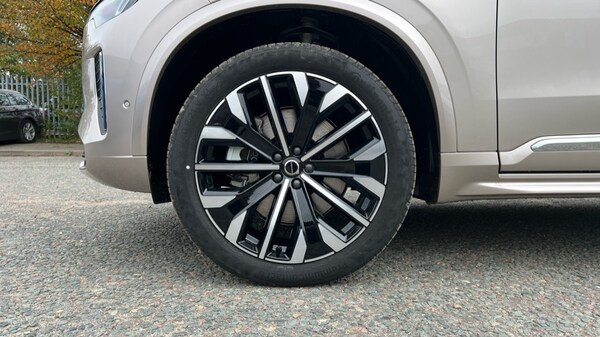 Used Volvo XC90 2025 for sale - 76066964: Photo 25