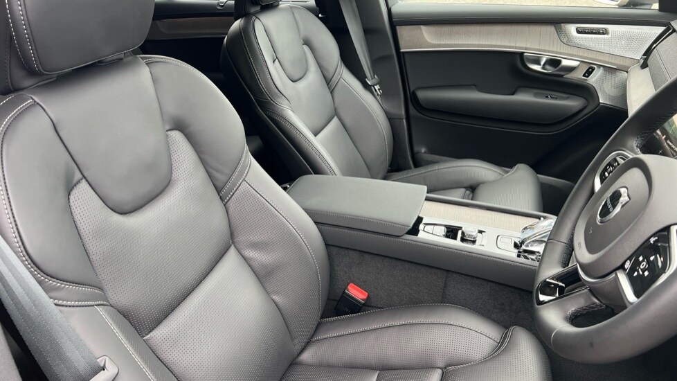 Used Volvo XC90 2025 for sale - 76066964: Photo 9