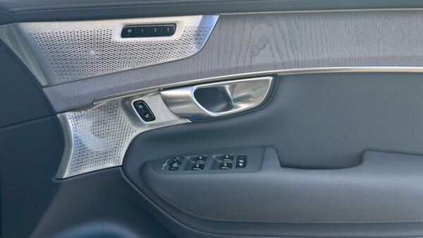 Used Volvo XC90 2025 for sale - 76168620: Photo 15